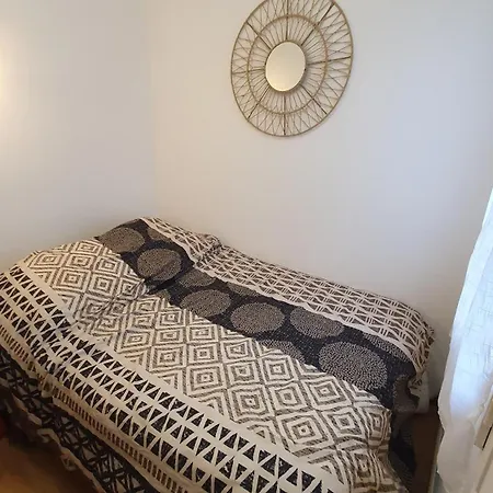 Le Cosy